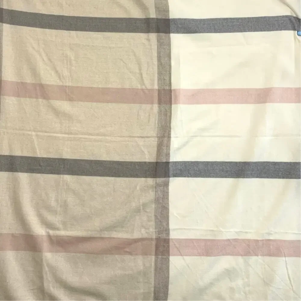 Vince Camuto Plaid Tassel Scarf Wrap NWT OS Beige Cream Shimmer Soft